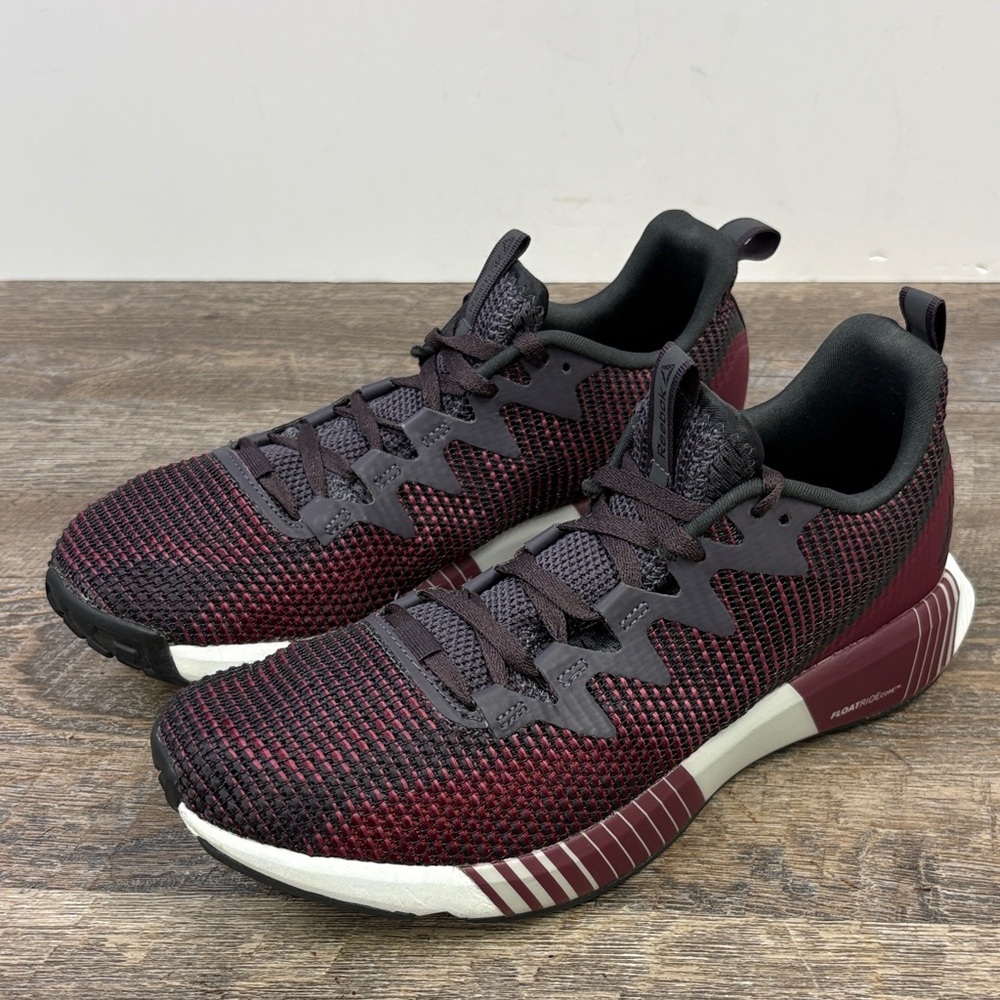 Reebok Women’s Fusion Flexweave Training Shoes – Berry / Wine – Size 9